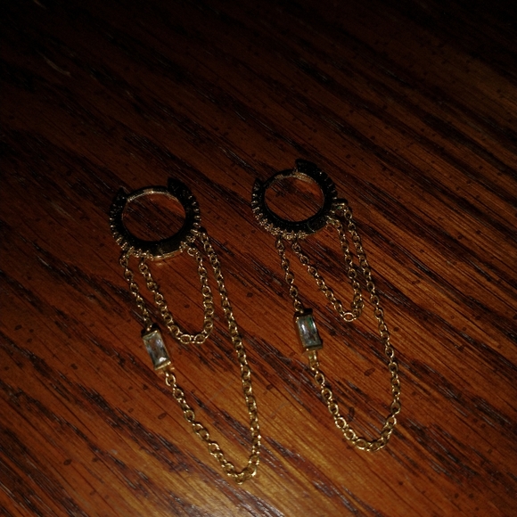 GLD Shop earrings - Picture 2 of 2
